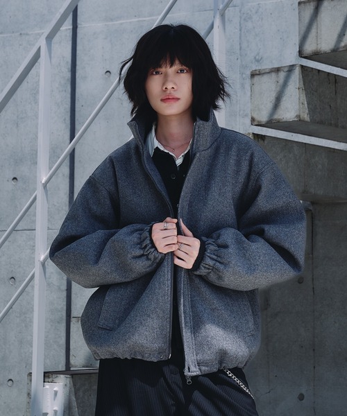 Adoon plain（アドーンプレーン）の「STAND NECK SHAGGY BLOUSON