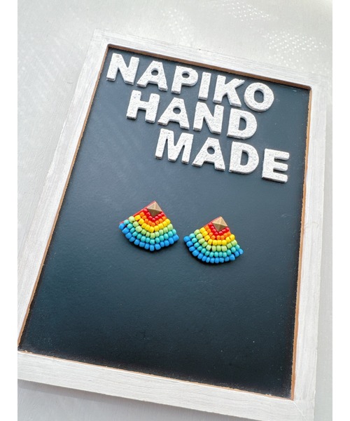 tone(トーン)の「【NAPIKO】扇型♡シンプル☆ビーズアクセサリー◇マルチ/ピアス(MA)(ピアス(両耳用)・レディース・マルチ・FREE)」の2枚目の写真