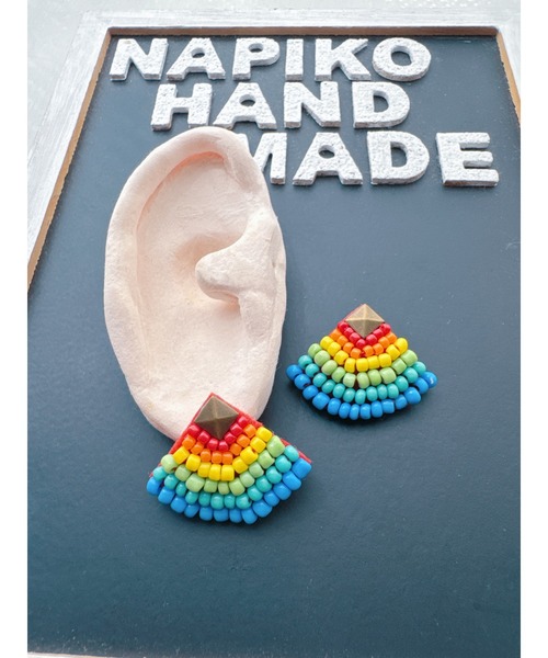 tone(トーン)の「【NAPIKO】扇型♡シンプル☆ビーズアクセサリー◇マルチ/ピアス(MA)(ピアス(両耳用)・レディース・マルチ・FREE)」の3枚目の写真