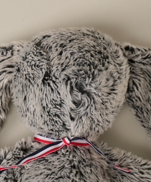 IENA ENFANT（イエナアンファン）の「【mailou tradition】LAPIN ALEXANDRE 50cm(ぬいぐるみ)（ベビーギフト・レディース・チャコールグレー・FREE）」の5枚目の写真