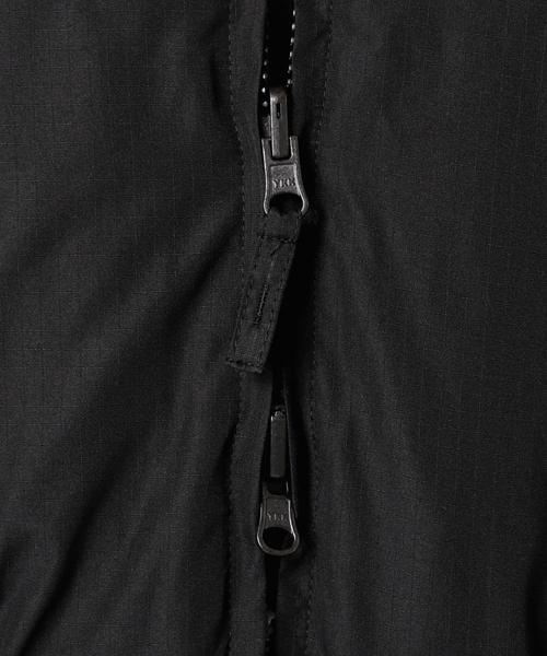 WILD THINGS（ワイルドシングス）の「《追加》別注 WILD THINGS×TAION×relume HAPPY JKT：リバーシブルダウン（ダウンジャケット/コート・レディース・ブラック/ベージュ・SMALL/MEDIUM）」の20枚目の写真