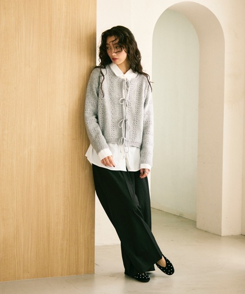 Lutim by u(ルチバイユー)の「Velvet pearl dot pumps / ベルベットパールドットパンプス(パンプス・レディース・ブラウン/ブラック・24.5/23.5)」の14枚目の写真