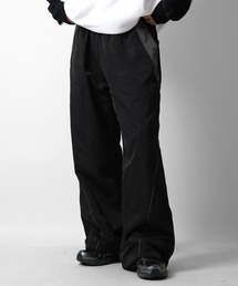 Confirm | Y2K 切替パイピングサイドライン 裾ドローコード ナイロンワイドパンツ ユニセックス(その他パンツ)
