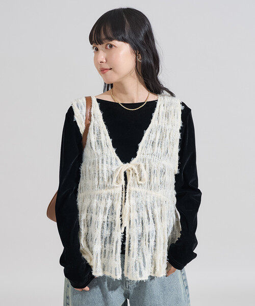 FREAK'S STORE（フリークスストア）の「2WAY フェザーフリンジベスト（ベスト・レディース・オフホワイト/ブラック・ﾌﾘ-）」の18枚目の写真