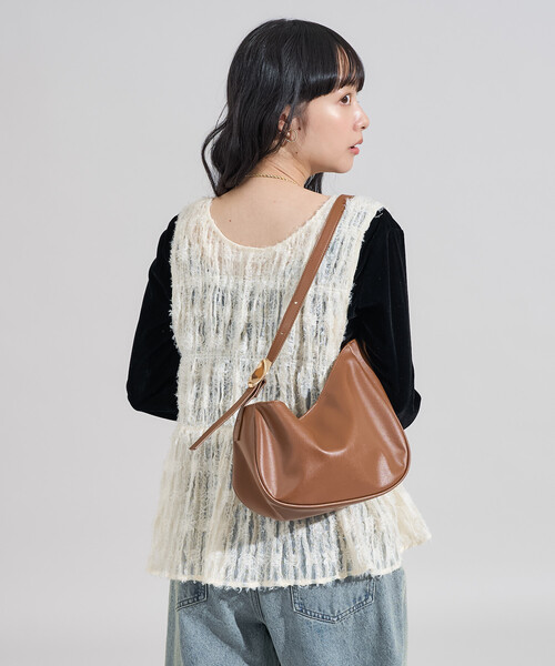 FREAK'S STORE（フリークスストア）の「2WAY フェザーフリンジベスト（ベスト・レディース・オフホワイト/ブラック・ﾌﾘ-）」の21枚目の写真