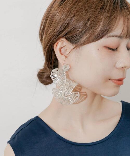 SMELLY（スメリー）の「スパイラルビーズデザインピアス（ピアス（両耳用）・レディース・シルバー・-）」の3枚目の写真