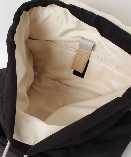 MAISON mou(メゾンムー)の「【 NATURAL BEAUTY BAG & WALLET 】 フレネ バックパック/リュック(バックパック/リュック・レディース・ベージュ/アイボリー/ブラック・FREE)」の6枚目の写真