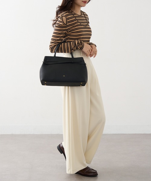 tov(トーヴ)の「【TOV】26SS新作MIMI TOTE S(トートバッグ・レディース・ブラック/ブラウン/ホワイト/グレイッシュベージュ・FREE)」の17枚目の写真