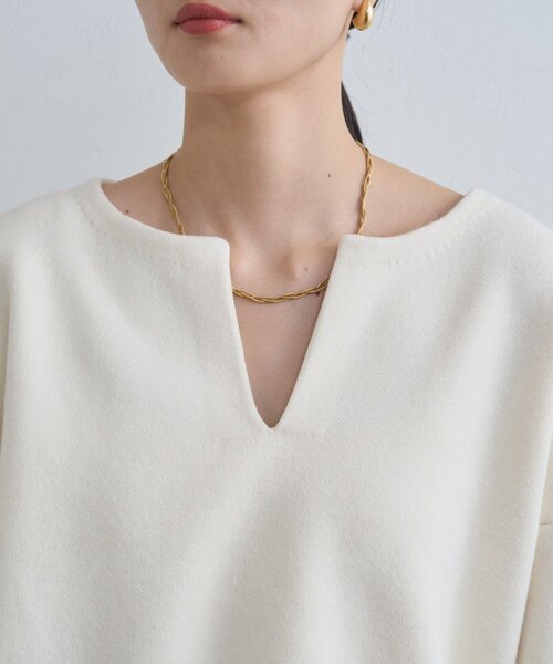 LOUNGEDRESS（ラウンジドレス）の「【@_shirabe.s_コラボ】スウェットライクスキッパーニット（ニット/セーター・レディース・アイボリー/ブラック/ブラウン/ライトベージュ・FREE）」の17枚目の写真