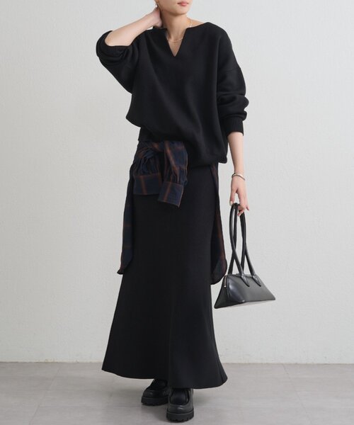 LOUNGEDRESS（ラウンジドレス）の「【@_shirabe.s_コラボ】スウェットライクスキッパーニット（ニット/セーター・レディース・アイボリー/ブラック/ブラウン/ライトベージュ・FREE）」の20枚目の写真