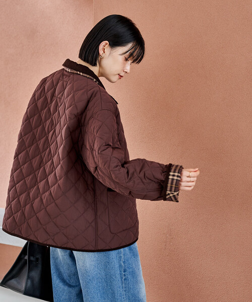 FREAK'S STORE（フリークスストア）の「PRIMALOFT ダイヤキルト 襟付きミドルコート/プリマロフト ジャケット（ブルゾン・レディース・ブラウン/オリーブ/ブラック・ﾌﾘ-）」の10枚目の写真