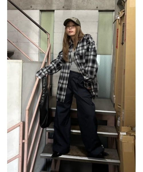 LAGUA GEM（ラグアジェム）の「CRASH CHECK シャツ（シャツ/ブラウス・レディース・ブラック/ブラウン・FREE）」の19枚目の写真