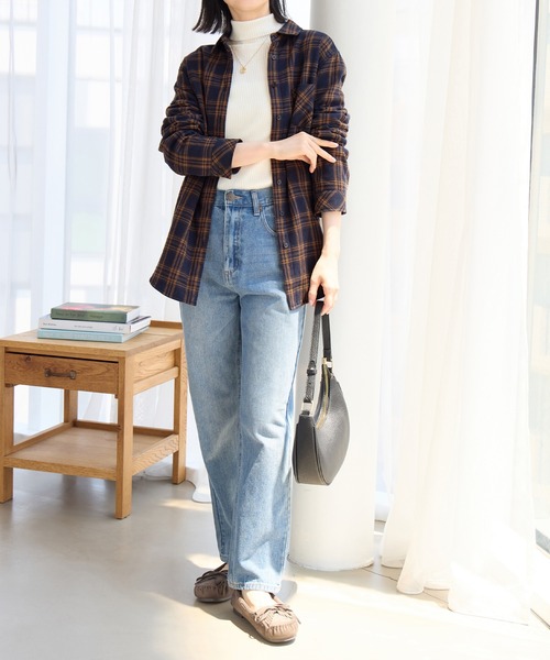 Viola e Viola(ヴィオラエヴィオラ)の「あったか裏フリースチェックシャツ(シャツ/ブラウス・レディース・グリーン/ブラック/ネイビー・LL/L/M)」の9枚目の写真