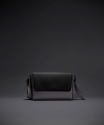 UNITED TOKYO（ユナイテッドトウキョウ）の「【大好評再入荷!!】Saffiano Leather Shoulder Bag　｜防水性/軽量/長さ調整可能/大人気/ショルダー/横長/ギフト/耐久性/防汚性/ドリンク収納可（ショルダーバッグ）」