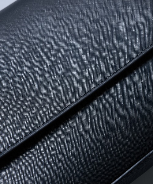 大好評再入荷!!】Saffiano Leather Shoulder Bag ｜防水性/軽量/長さ