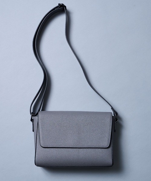 大好評再入荷!!】Saffiano Leather Shoulder Bag ｜防水性/軽量/長さ