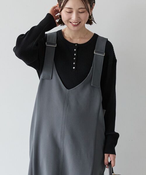 AMERICAN HOLIC（アメリカンホリック）の「イージーケアWクロスIラインワンピース（ワンピース・レディース・ブラック/チャコールグレー・M/L）」の9枚目の写真