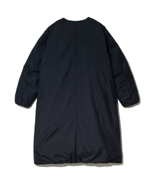 NANGA(ナンガ)の「NANGA/ナンガ NO COLLAR DOWN COAT W(ダウンジャケット/コート・レディース・ブラック/アイボリー・MEDIUM)」の13枚目の写真