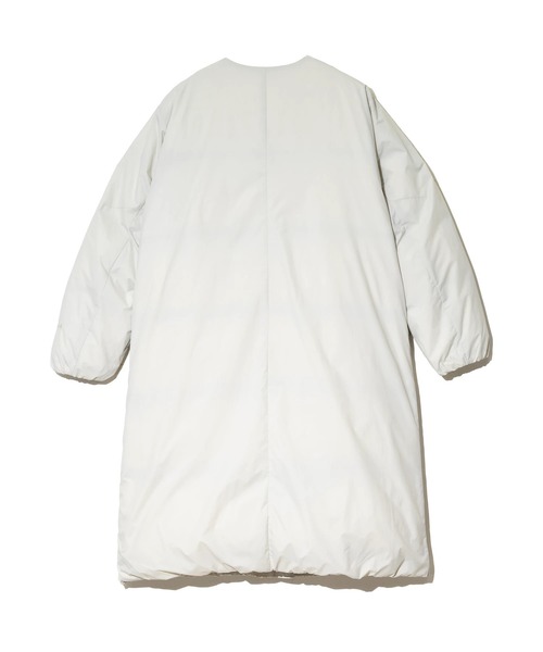 NANGA(ナンガ)の「NANGA/ナンガ NO COLLAR DOWN COAT W(ダウンジャケット/コート・レディース・ブラック/アイボリー・MEDIUM)」の21枚目の写真