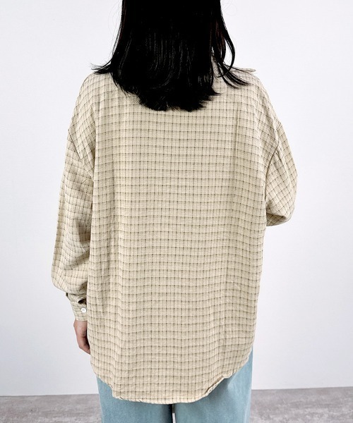 CLOTHY(クロシィ)の「【羽織るだけで様になるオーバーサイズデザイン】グラフチェックシャツ(シャツ/ブラウス・レディース・オフホワイト/イエロー・FREE)」の10枚目の写真