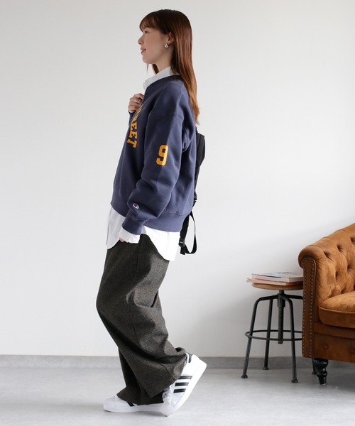 Champion(チャンピオン)の「【Champion】裏起毛リバースウィーブハーフジッププリントスウェット(スウェット・レディース・オートミール/ダークネイビー・L)」の4枚目の写真