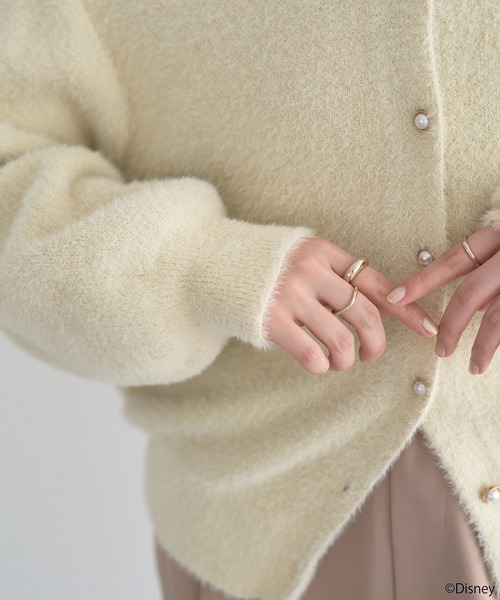 Disney（ディズニー）の「Disney/ポイントミッキーラメシャギーカーデ（カーディガン/ボレロ・レディース・アイボリー/ライトグレー・FREE）」の19枚目の写真