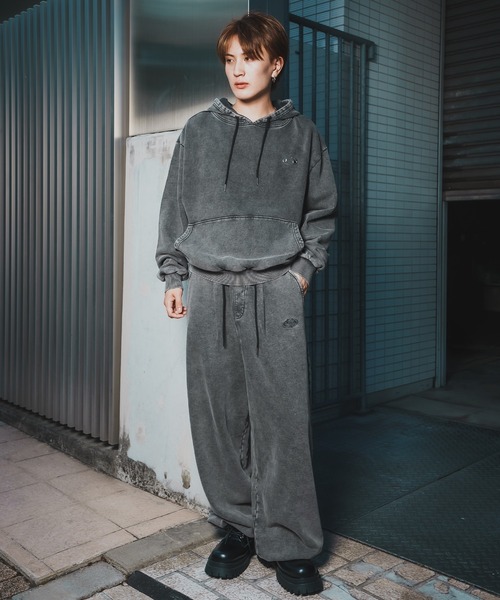 SIDEWAY STANCE(サイドウェイスタンス)の「【SIDEWAY STANCE】ケミカル スウェット タックパンツ(スウェットパンツ・メンズ・ブラック/ブラウン・X-LARGE/LARGE/MEDIUM/SMALL)」の10枚目の写真