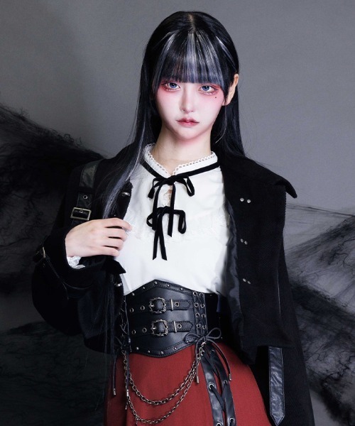 NIBBLE POISON(ニブルポイズン)の「クロスレーススタンド襟ブラウス(シャツ/ブラウス・レディース・ホワイト/ワイン/ブラック・MEDIUM)」の2枚目の写真