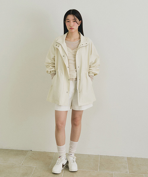 LINGSEOUL(リングソウル)の「high neck string jumper-cream(ナイロンジャケット・レディース・その他・FREE)」の3枚目の写真