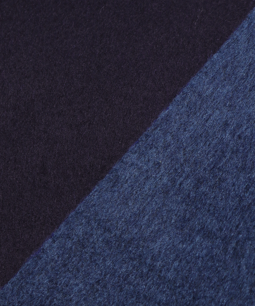 PIACENZA（ピアチェンツァ）の「PIACENZA 別注 Si/Ca Wフェイスソリッド 30*170（マフラー・メンズ・ダークブルー・FREE）」の2枚目の写真