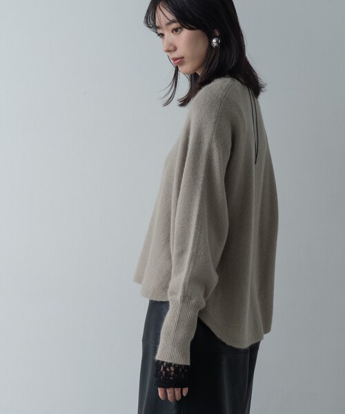 GALLEST（ギャレスト）の「【洗える】ヘアリーフォルムニット（ニット/セーター・レディース・ベージュ/ライトグレー系8/オフホワイト/グリーン系/ブラック/ピンク・34/38）」の22枚目の写真