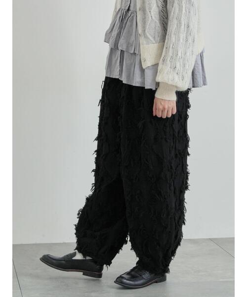 TSUHARU by Samansa Mos2（ツハルバイサマンサモスモス）の「フラワー柄カットジャカードパンツ（その他パンツ・レディース・ベージュ/ブラック・F）」の8枚目の写真