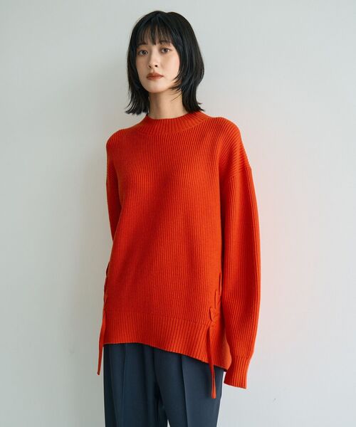 YECCA VECCA(イェッカヴェッカ)の「レースアップニット(ニット/セーター・レディース・杢グレー/レッド/ベージュ・FREE)」の9枚目の写真