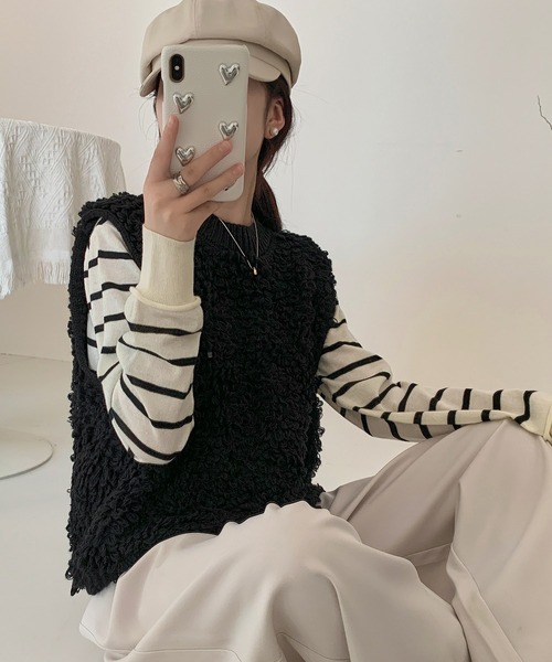 DAY CLOSET(デイ クローゼット)の「【立体ふっくら質感でぽかぽか】厚手クルーネックモコモコループリブニット ベスト レディース(ベスト・レディース・チャコールグレー/ブラック/アイボリー・FREE)」の7枚目の写真