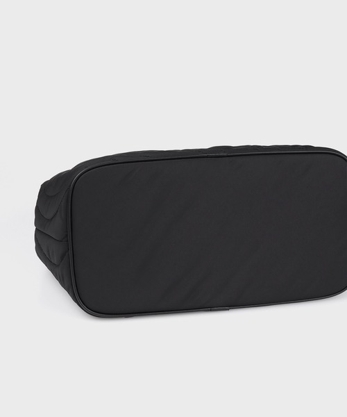 Paul Smith(ポールスミス)の「キルティングスワール 2wayトートバッグ / 555429 WN192T(トートバッグ・レディース・ブラック/ブルー・FREE)」の5枚目の写真