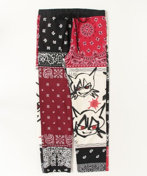 ONE DAY KMC （ワンデイケーエムシー）の「Children of the discordance / ×YAGI BANDANA PATCHWORK PANTS / COTDPT-009（チノパンツ・メンズ・レッド/その他・1/2）」の2枚目の写真