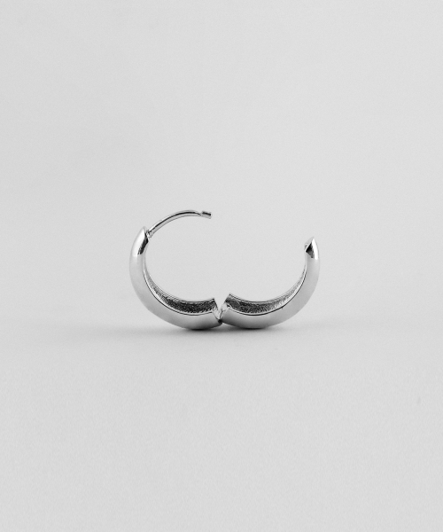 QUARQOR（クォルコア）の「#7706 silver92.5 EARRING（ピアス（両耳用）・レディース・その他・FREE）」の5枚目の写真