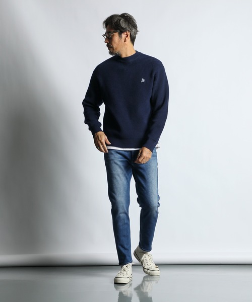 The DUFFER of ST.GEORGE(ザダファーオブセントジョージ)の「WASHABLE MOCK NECK KNIT:自宅で洗える ウォッシャブル ワンポイント モックネックニット(ニット/セーター・メンズ・ネイビー/スミクロ/グレー・LARGE/MEDIUM/SMALL/X-LARGE)」の6枚目の写真