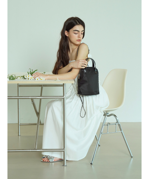 RUEDEUGENIE（リュデュージェニー）の「[シルバーチェーン] ルナバックパック（バックパック/リュック・レディース・その他・FREE）」の4枚目の写真