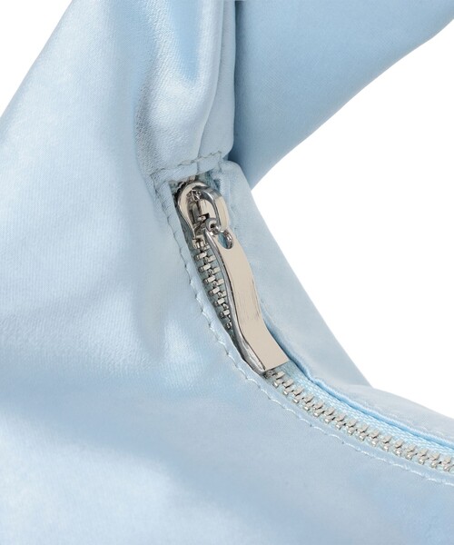 Ray BEAMS(レイビームス)の「サテン ホーボ ーバッグ(トートバッグ・レディース・サックスブルー/ブラック・ONE SIZE)」の5枚目の写真