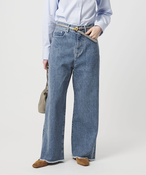 UNITED ARROWS(ユナイテッドアローズ)の「カットオフ デニムパンツ(デニムパンツ・レディース・その他1/ホワイト/ブラック/コバルトブルー・38/36/34)」の3枚目の写真