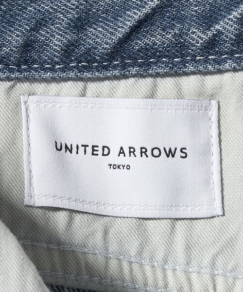 UNITED ARROWS(ユナイテッドアローズ)の「カットオフ デニムパンツ(デニムパンツ・レディース・その他1/ホワイト/ブラック/コバルトブルー・38/36/34)」の17枚目の写真