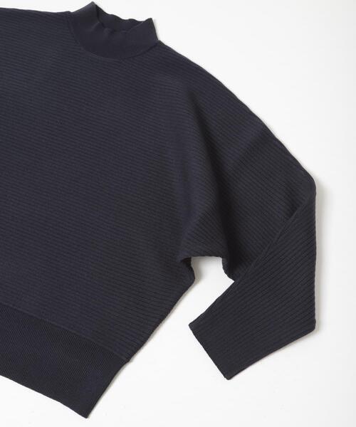 URBAN RESEARCH ROSSO WOMEN（アーバンリサーチ　ロッソ）の「ウォッシャブルアンチピリングドルマンニット（ニット/セーター・レディース・ネイビー/ブルー系その他/ブラウン/ベージュ系その他・FREE）」の8枚目の写真