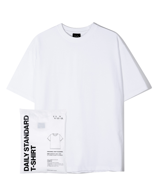 ESN(イーエスエヌ)の「レイヤードクルーネックデイリーTシャツ(Tシャツ/カットソー・メンズ・ホワイト・M/L/XL/XXL)」の1枚目の写真