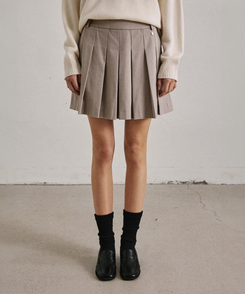 ARTID(アルティーダ)の「ウールプリーツスカート_BEIGE(スカート・レディース・ベージュ・S/M)」の1枚目の写真