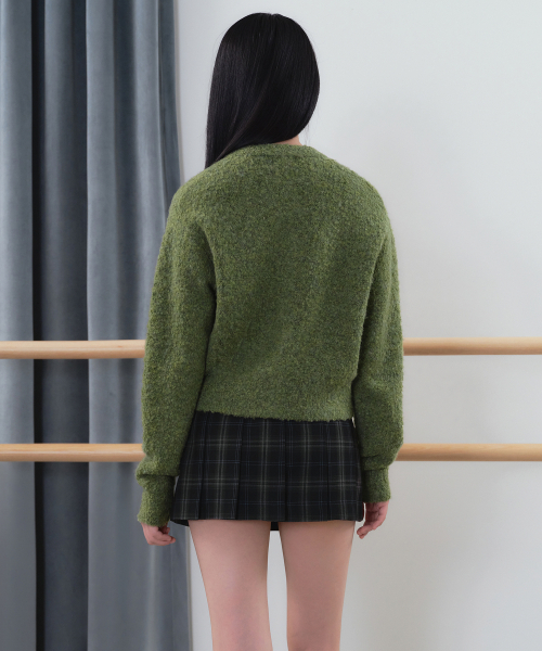 MUSINSA STANDARD WOMAN（ムシンサスタンダードウーマン）の「ウィメンズブークルラウンドネックカーディガン[オリーブ]（カーディガン/ボレロ・レディース・その他・MEDIUM/SMALL/LARGE/X-SMALL）」の3枚目の写真