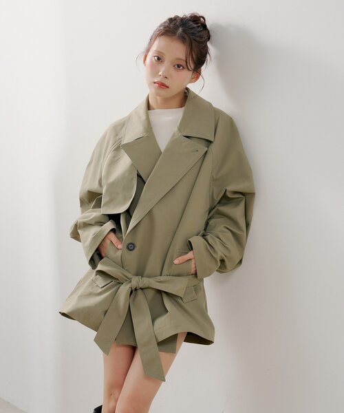 Chico(チコ)の「ミドル丈ルーズトレンチコート(トレンチコート・レディース・カーキ/ライトベージュ/ベージュ・FREE)」の17枚目の写真