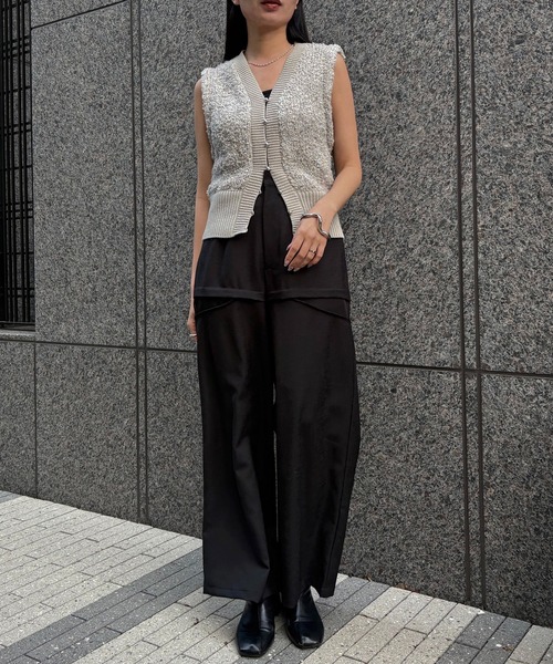 &g'aime(アンジェム)の「【&g'aime 】ツイードライクラメニットベスト Tweed Style Lame Knit Vest(ベスト・レディース・ブラック/チャコールグレー/グレイッシュベージュ・FREE)」の15枚目の写真