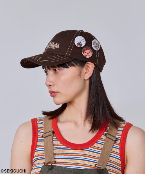 OVERRIDE(オーバーライド)の「OVERRIDE x Monchhichi BADGE CAP / オーバーライド(キャップ・レディース・ブラウン/ライトブルー・57~59cm)」の4枚目の写真