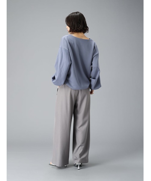 fifth(フィフス)の「ダンボールキーネックトップス(Tシャツ/カットソー・レディース・グレイッシュベージュ/ブラック/ブルー系その他5・M)」の15枚目の写真